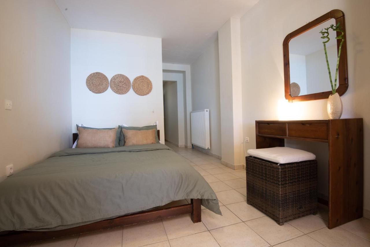 Puerto Seaside Rooms Akhladherí Eksteriør billede