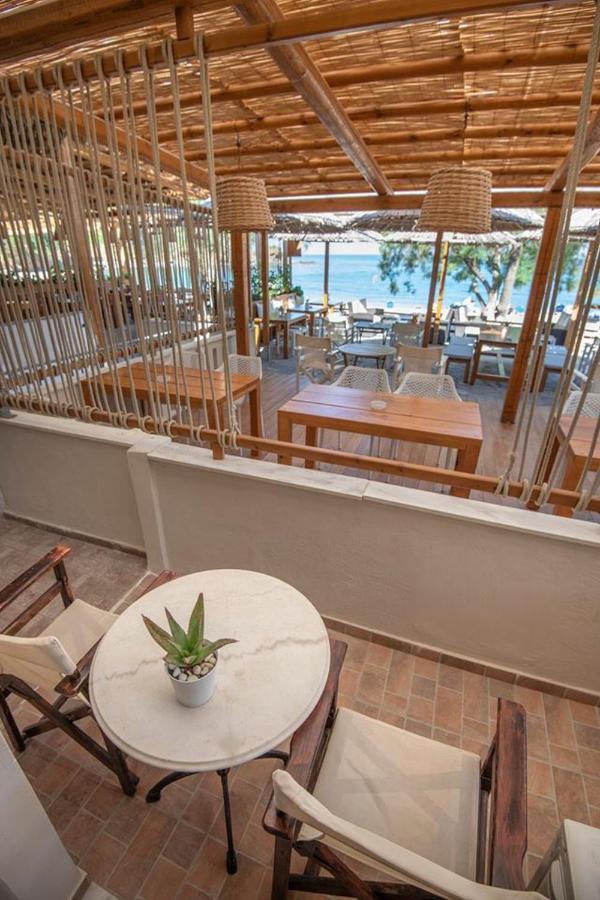 Puerto Seaside Rooms Akhladherí Eksteriør billede